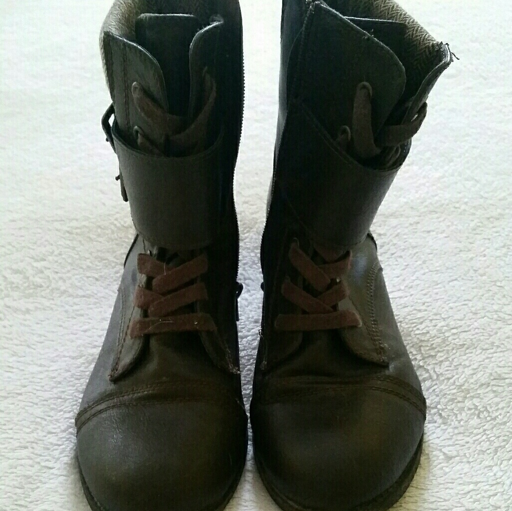 Rampage ankle boots